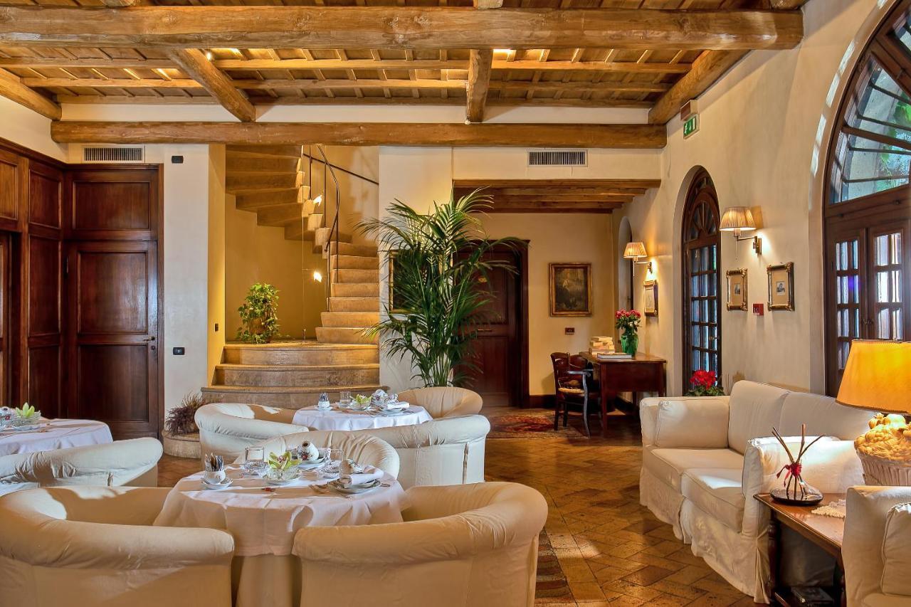 Locanda Dello Spuntino Grottaferrata Exterior photo